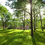 Le Manoir Du Rocher 3*