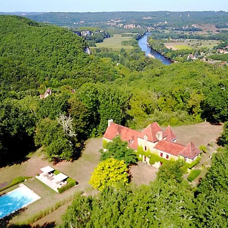 Le Manoir Du Rocher Alojamento de Acomodação e Pequeno-almoço 3*