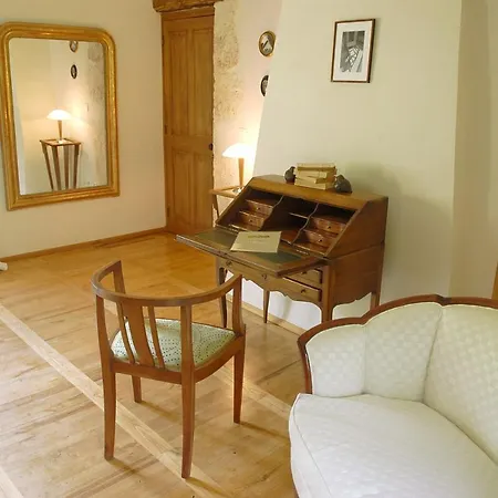 Le Manoir Du Rocher Domme