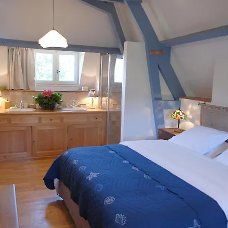 Le Manoir Du Rocher 3* Domme