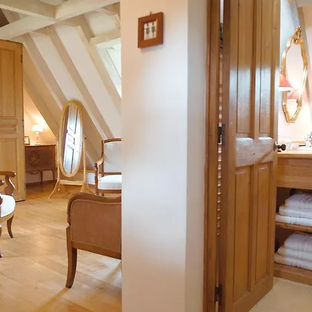 Le Manoir Du Rocher Oda ve Kahvaltı
