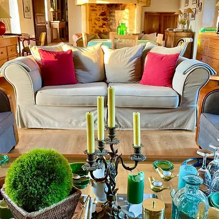 Bed and breakfast Le Manoir Du Rocher