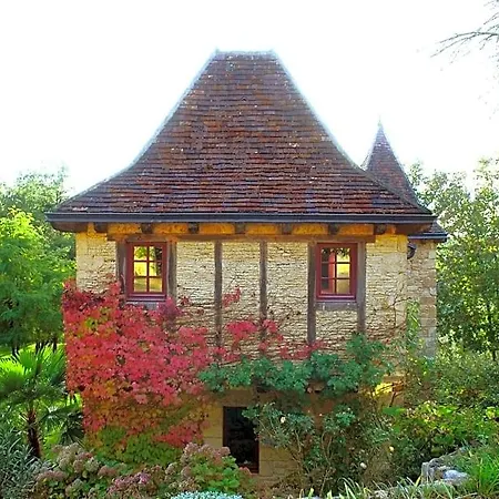 Couette-café Le Manoir Du Rocher Domme