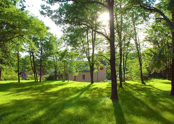 Le Manoir Du Rocher 3*