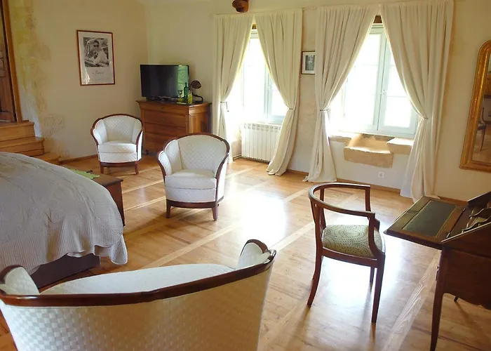 Le Manoir Du Rocher