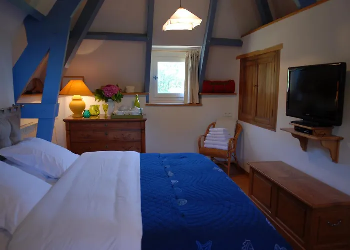 فندق مبيت وإفطار Le Manoir Du Rocher دوم